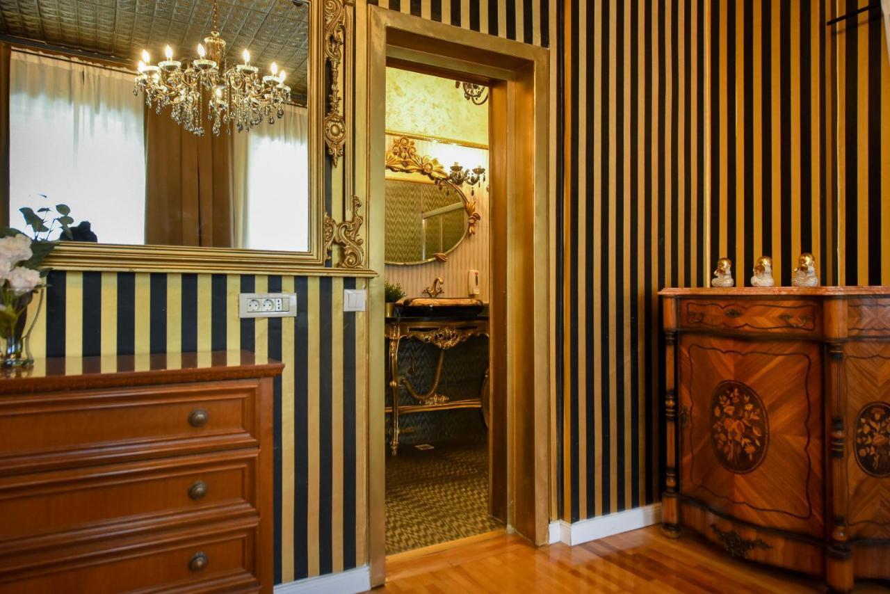 The Museum - Wonderful Super Central Apartment بوخارست المظهر الخارجي الصورة